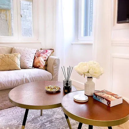 דירה Balbi Chic - Old Town Elegance *