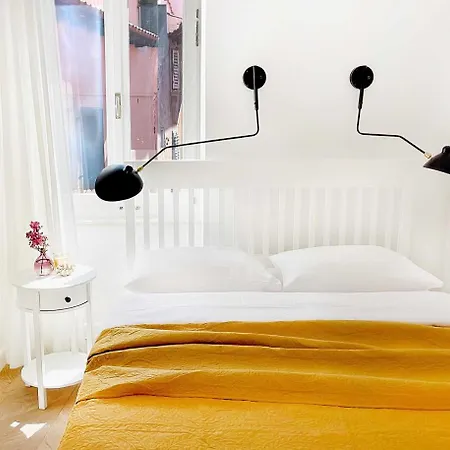 Balbi Chic - Old Town Elegance * روفينج