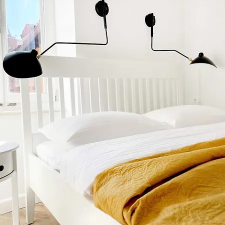 Balbi Chic - Old Town Elegance