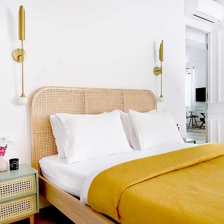 Balbi Chic - Old Town Elegance