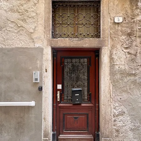 Balbi Chic - Old Town Elegance روفينج